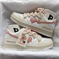 You can wear the cutest Kawaii SHoes Kawaii Butterfly, Kotak Bento, Pretty Sneakers, Stamp Print, Papillon Rose, Butterfly Stamp, Kawaii Shoes