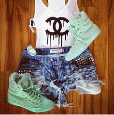 Chanel outfit Studded Shorts, Tumblr Outfits, Coco Chanel, Fashion Killa, Summer Wear