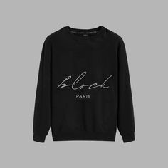 Le pull noir comporte le logo signature Blvck brodé sur la poitrine qui donne un look défini à votre tenue.
Fabriqués à partir de coton éponge, tous nos pulls sont doux au toucher et parfaits pour un usage quotidien.
Le mannequin porte une taille S et mesure 170cm. Blvck Paris, Black Puffer Coat, David Rose, Luxury Clothes, Black Puffer, Unique Outfits, Signature Logo, Puffer Coat, Quality Fashion