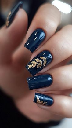 25 Blue Fall Nail Ideas That Will Make Your Nails Pop | Lookosm Blue Fall Nail Designs, Navy Blue Nail Designs, Gold Gel Nails, Fall Nail Ideas, Navy Blue Nails, Gold Nail Designs, September Nails, Fall Manicure