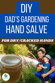 A hand salve recipe great for gardeners Eo Blends, Dry Cracked Hands, Salve Recipes, Hand Salve, Cracked Hands, Diy Essential Oils, Diy Recipes