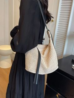 BirdinBag - 2023 Vintage Straw Woven Tote Bag: Stylish, Spacious & Versatile for Women Crossbody Bags For Travel, Straw Tote Bag, Woven Tote Bag, Woman Weaving, Straw Tote, Word Wrap, Woven Bag, Bag Bag, Casual Bags