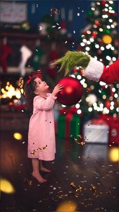 The Grinch Hand, Grinch Costume, Grinch Costumes, Grinch Hand, Baby Grinch