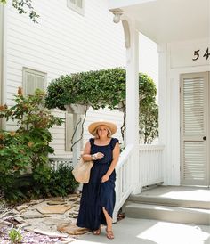 Packed all my favorite comfy maxi dresses, including this one from @amazonfashion that is under $40. Drop your favorite restaurants, stores, and things to do while in New Orleans. Save this post for later. http://liketk.it/3knSS #amazonfashionfinds #amazonfashion #midsizeblogger #midsizefashion #curvygirlfashion #summerdress Comfy Maxi Dress, Maxi Dress Summer, Blogger Fashion, Curvy Girl Fashion, Cute Summer Outfits, Summer Maxi Dress, Dress Summer