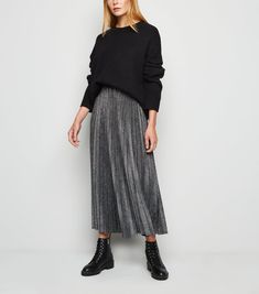 Gray Pleated Skirt Outfit, Glitter Skirt Outfit, Pleated Midi Skirt Outfit, Gray Skirt Outfit, Gray Midi Skirt, Printed Skirt Outfit, Classy Fall Outfits