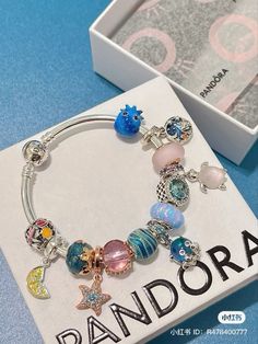 Cute Pandora Bracelet Ideas, Pulsera Pandora Charms Ideas, Pandora Bracelet Aesthetic, Pandora Bracelet Ideas, Christmas Hand Painted