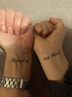 Matching Tattoos Mother Daughter Father, Tattoo Ideas Matching With Mom, Tattoo With Brother, Matching Tattoos For Dad Daughter, Matching Dad And Daughters Tattoo Ideas, Mom And Daughter Tattoo Ideas, Dad And Daughters Tattoo, Mom And Daughter Tattoos Matching Quotes, Matching Tattoos With Mom And Daughter