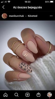 Short Almond Leopard Nails, Classy Leopard Nails, Neutral Cheetah Nails, Neutral Leopard Nails, Cheetah Nail Ideas, Nude Cheetah Nails, Fall Nails Trending, Almond Nails Neutral, Leapord Nails Acrylic