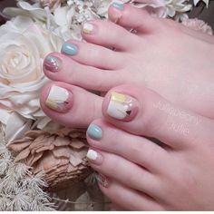 Feet Nail Design, Beauty Hacks Nails, Baby Life Hacks, Handmade Scrunchie, Nail Idea, Toe Nail Designs, Design Nail, Pretty Makeup, Nail Manicure