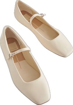 Everyday White Ballet Flats, Everyday Chic Beige Ballet Flats, White Elegant Ballet Flats For Everyday, White Ballet Flats For Everyday Wear, Everyday Beige Almond Toe Ballet Flats, Everyday Beige Ballet Flats With Almond Toe, Chic Cream Flats For Everyday Wear, Ivory Flats, Flat Color