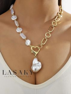 Lasaky - Baroque Imitation Pearls Heart Necklace: Elegant Valentines Day Romance with Metal Chain Metal Chain Necklace, Diy Jewelry Necklace, Trending Necklaces, Baroque Pearl Necklace, Casting Jewelry, Classy Jewelry, Handmade Beaded Jewelry, Gemstone Beaded Bracelets, Trendy Necklaces