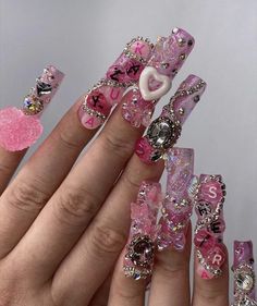 “nails by 404mast” Dope Nail Designs, Really Cute Nails, Unique Acrylic Nails, Bling Acrylic Nails, Kawaii Nails, Pink Acrylic Nails, Dream Nails, Bling Nails