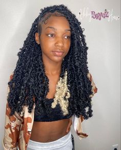 13th Birthday Hairstyles, Braided Hairstyles With Weave, Butterfly Locks, Hairstyles With Weave, Tan Skin Blonde Hair, Soft Locs, Butterfly Locs