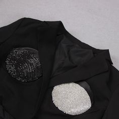 A cropped blazer with oversized shoulders and shoulder pads, double-breasted concealed buttons and notched lapels. It is crafted from wool/cotton mix fabric to a cropped shaped and finished with a satin lining. It has accented combo cups embellished with crystal and black rhinestone cords. Create an exquisite look styling it with a skirt. Gentle Dry Clean OnlyColour may vary due to lighting on images. The product images (without model) are closest to the true colour of the product.Item runs true Blazer Court, Sale Campaign, Cropped Blazer, Plus Size Shopping, Black Rhinestone, Mixing Fabrics, Sweater Blouse, Black Pattern, Holiday Collection