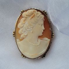 Big Cameo Pendant Brooch Combo Scalloped Edges Good Condition About 2"X 1.75" At Widest Points P Pendant Brooch, Cameo Brooch, Cameo Pendant, Scalloped Edges, Vintage Silver, Brooches, Vintage Ladies, Vintage Jewelry, Women Jewelry