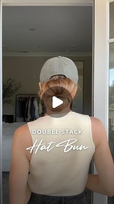 Nichole Ciotti on Instagram: "How to wear a messy bun with a hat 🧢 

Gather your hair into a ponytail and secure it with a hair tie. On the final pull through, create a half bun. Twist the bun upside down while holding the excess tail so that the tail is now above the bun. Put on a baseball hat, inserting the tail through the closure of the hat. Stretch the elastic, place your pointer finger and thumb inside, and pull the tail through the opening. Gently pull on the outer edges of both buns to expand them until you’re happy with the result 💁‍♀️

#hair #hairtutorial #updo #hairstyles" Updos Tutorials, Bun Twist, Hair Updos Tutorials, Half Bun, The Bun, A Messy Bun, Hat Hair, Finger Nails, A Ponytail