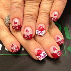 Valentine's Day nails Anniversary Nails, Valentines Nail Art Designs, Cupid Tattoo, Salon Nails, Valentine Nail Art, Romantic Nails, Short Coffin, Floral Nail, Nail Designs Valentines