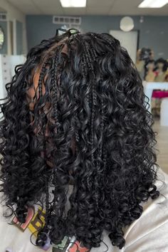 Curly Human Hair For Braiding, Human Hair Micro Braids Black Women, 8 Jumbo Box Braids, Bridesmaid Hair Curly Natural, Hairstyles For Wigs Black Women, Fulani Passion Twists, Braids With Jewels, Conrows Lines Natural Hair Short, Goodness Braids