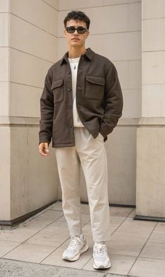 Casual Outfits Minimalist, Men Smart Casual, Mens Smart Casual, Mens Outfits Streetwear, Men Turtleneck, Aesthetic Mens, Jeans Hoodie