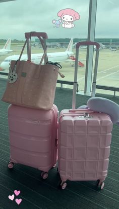 Airport Bags Travel, Cute Luggage Aesthetic, Girly Luggage, Aesthetic Suitcase, Suitcase Aesthetic, Luggage Aesthetic, Travel Instagram Ideas, Pink Suitcase, Everything Will Be Fine