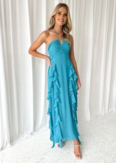 Dustin Maxi Dress - Blue Aliexpress Dresses, Blue Beach Wedding, Prom Dress Inspo, Beach Wedding Guest Dress, Floral Prom Dresses, Purple Maxi Dress, Prom Dress Inspiration, Halter Maxi Dress, Dress Halter