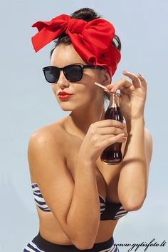 Coca Cola pin up girl by Gytis Vidžiūnas   #pin-up #girl #cocacola #retro Moda Pin Up, Stile Pin Up, Bandana Bayi, Mode Rockabilly, Rockabilly Mode, Pinup Photoshoot, Pin Up Looks, Pinup Vintage, Pin Up Vintage