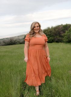 "Meet the Villanelle Dress! A lovely peach dress with cottage-core style and a unique kind of wild elegance. With gently puffed sleeves, a ruffled hem, and soft textured fabric that is extremely light and gorgeously flowy, consider this dress perfect for frolicking.  All Poet dresses come with a cardstock poem delivered in a wax-sealed envelope. 🪶  Custom design by Poet Zipper in the back Midi-length skirt Square neck Dress length (length may vary slightly with size variant): -Waist to hem: 32. Villanelle Dress, Peach Summer Dress, Peach Midi Dress, Modest Midi Dress, Outfit Modest, Cottage Core Dress, Modest Outfit, Dress Modest, Fall Dress Outfit