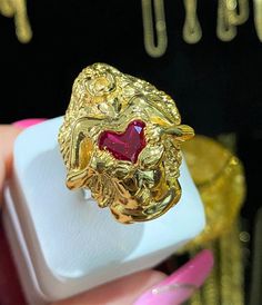 Vintage 18K Solid Yellow Gold Heart Red Ruby Kneeling Woman Girl 3D Sculpture Ring. Marked 18k... Total of weights 18.7grams...Size 7...Measure of Face 20.5MM....It's in very good condition. Kneeling Woman, Maximalist Jewelry, 3d Sculpture, Heart Red, Coral Pendant, Juicy Couture Charms, Luxury Rings, Jewel Box, Fancy Jewelry