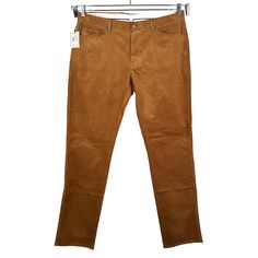 New With Tag Style#: Mf23b29 These Casual Five-Pocket Pants Call On A Thin Wale Corduroy For A New Take On A Timeless Style. They’re Made From A Lightweight Cotton-Blend That Delivers Ideal Stretch And All-Around Softness. Offered In A Host Of Rich Colors. Men's 60% Cotton / 38% Modal / 2% Spandex Pants Classic Fit 34" Inseam Two-Way Stretch Machine Wash Cold. Lay Flat To Dry Or Dry Clean Imported Flat Lay: Waist 19.5" Rise 11" Inseam 33.75" Leg Opening 7.7" Material: 60% Cotton 38% Modal 2% Spa Scholar Academia, Soft Preppy, 90s Office, Minimalist Retro, Spandex Pants, Peter Millar, Pocket Pants, Rich Colors, Timeless Style