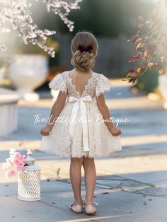 Flower Girl Dress Bohemian Flower Girl Dress Rustic Flower - Etsy Bohemian Flower Girl Dress, Bohemian Flower Girl, Rustic Flower Girl Dress, Boho Flower Girl, Long Flower Girl Dresses, Rustic Flower Girls, Dresses Australia, Bohemian Flowers, Tulle Flower Girl