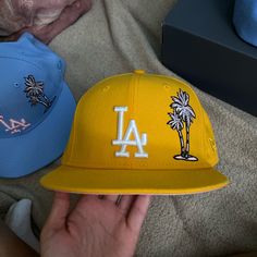 Never Worn Spring Fitted Hat For Streetwear, Yellow Casual Baseball Cap With Short Brim, Spring Streetwear Fitted Hat With Flat Brim, Casual Fitted Hat With Flat Brim For Spring, Casual Flat Brim Fitted Hat For Spring, Spring Casual Flat Brim Fitted Hat, Yellow Embroidered Snapback Hat, Yellow Snapback Hat For Spring, Yellow Snapback Hat With Embroidered Logo