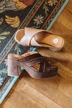 Meet ORELLE⎯ the perfect transitional heel from summer to fall. Crafted with smooth and embossed faux leather Padded Sandals, Summer To Fall, Platform Heel, Consumer Products, Platform Heels, Autumn Summer, Smooth Leather, Block Heels