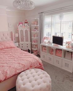 Luxury Room Bedroom, Pink Room Decor, Beauty Room Decor, Bedroom Setup, Living Room Design Inspiration, Bedroom Idea, Girly Room, Pink Home Decor, Room Makeover Bedroom