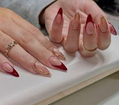 Blood Red Nails, Nails Challenge, Red Summer Nails, Paznokcie Hello Kitty, Uñas Ideas, Red And Gold Nails, Gold Nail Designs, Red Nail Designs