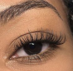 Longer Eyelashes Naturally, Big Eyelashes, Sky High Mascara, Natural Fake Eyelashes, Lashes Fake Eyelashes, Lash Sensational, Eyelash Extensions Styles, Soft Makeup Looks, Perfect Eyelashes