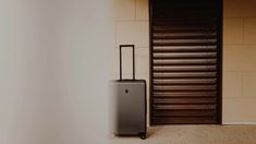 LEVEL8 Checked Luggage Bag Is Perfect For Any Trip Especially For Family Trip And Long Trip. Designed With Germany Bayer Hard Shell Material, Aluminum Alloy Trolley System, TSA Lock, 360 ° Spinner Wheels, LEVEL8 Checked Luggage Make Your Business Travel Effcient Luggage Bag, Family Trip