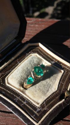 Stunning 14k Gold, Colombian Emerald Wedding Engagement Ring.. Emeralds are Gorgeous Green color... Weight is about 3 Grams Size is 6.. Ri,g is Absolutely Stunning, look Spectacular, Emeralds are in Gorgeous Deep Green Color, transparent.. Perfect Vintage Condition.. Timeless Hallmarked Emerald Ring For Wedding, Oval Wedding Rings With Certificate Of Authenticity, Heirloom Style Hallmarked Emerald Wedding Ring, Oval Jewelry With Certificate For Anniversary, Vintage Emerald Jewelry For Anniversary, Vintage Emerald Jewelry For Wedding And Anniversary, Vintage Marquise Cut Emerald Wedding Ring, Heirloom Three Stone Emerald Ring, Vintage Three Stone Emerald Ring Gift