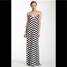 Brand New With Tags! Floor Length Maxi Dress Chic Striped Evening Maxi Dress, Striped Maxi Dress For Summer Evenings, Chic White Lined Maxi Dress, White Lined Maxi Dress For Date Night, Chic Black And White V-neck Dress, Elegant Black And White Maxi Dress For Spring, Chic Black And White Summer Dress, Casual White Maxi Dress For Night Out, Chic Black And White Maxi Dress For Spring