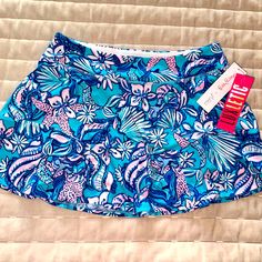 Nwt No Trades Blue Short Length Skort For Poolside, Blue Summer Skort For Poolside, Beach Floral Print Short Skort, Pink Floral Print Skort For Vacation, Blue Summer Short Skort, Blue Short Skort For Summer, Blue Short Summer Skort, Pink Stretch Skort For Vacation, Casual Blue Skort For Poolside