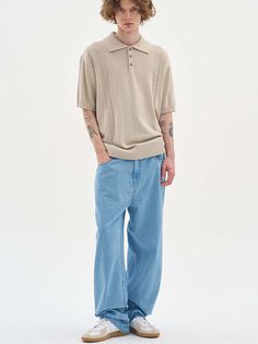 This is a trendy and minimal pants by The GREATEST that is made out of high quality and sturdy material. With distinctive mood of the design and comfortable wear, you can style it for your casual daily outfit.- Set up with mtching shirt- Cool touch of fabric for summer- Relaxed wide silhouette Casual Beige Denim Jeans, Beige Casual Denim Jeans, Beige Casual Straight Jeans, Casual Beige Jeans For Everyday, Casual Light Wash Pants For Streetwear, Beige Relaxed Fit Jeans For Streetwear, Casual Baggy Light Blue Pants, Casual Light Blue Pants For Streetwear, Casual Beige Denim Bottoms