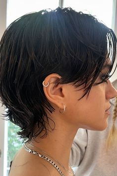 Short Hairstyle Back View, Back Brushed Hair Hairstyles, Edgy Women’s Haircut, Cute Super Short Haircuts For Women, Short Hairstyles For Square Face Shape, Short Hairstyles Pulled Back, Pixie Hairstyles Square Face, Shirt Hair Women, Super Short Shaggy Haircuts