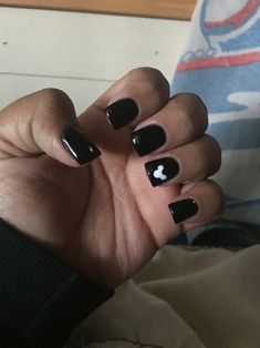 Mickey Mouse nails❤️ Black Nails With Mickey Mouse, Mickey Mouse Short Nails, Black Mickey Mouse Nails, Mickey Pedicure, Goth Disney Nails, Black And White Mickey Nails, Black Mickey Nails, Simple Mickey Nails, Disney Nails Black