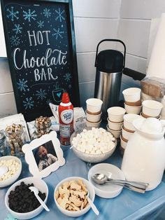 16 Winter Birthday Party Ideas, Hot Chocolate Bar For Birthday Party, Winter Bash Party Ideas, Winter Wonderland Birthday Food Ideas, Christmas Birthday Party 1st Food, Winter Themed Bday Party, Cozy Winter Birthday Party Ideas, First Birthday In Winter, Winter B Day Party Ideas