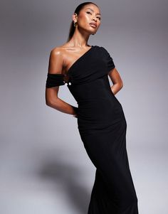 Vestidos de ASOS DESIGN Digno de un hueco en tu armario Diseño liso Estilo asimétrico Detalle de anillo Corte entallado Elegant Bandeau Black Maxi Dress, Chic Black Off-shoulder Maxi Dress, Evening Black Dress, Sleek Black One-shoulder Maxi Dress, Chic Black Maxi Dress With Built-in Bra, Black Tie Event Dresses, Black Stretch One-shoulder Dress With Asymmetrical Neckline, Destination Dress, Maxi Dresses Fall