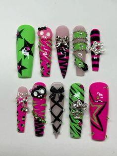 Press on nails skull green blue Emo Nails Long, Hyperpop Nails, Scene Nails Acrylic, Nail Ideas Acrylic Y2k, Scene Queen Nails, Green Day Nails, Emo Halloween Nails, Scenecore Nails, Mall Goth Nails