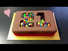 a birthday cake that has the number twenty five on it