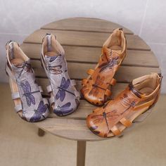 Art Shoes, Blue Jeans Crafts, Genuine Leather Sandals, Flats Online, Shoe Art, Comfortable Sandals, Rubber Heels, Penny Loafers, Handmade Shoes