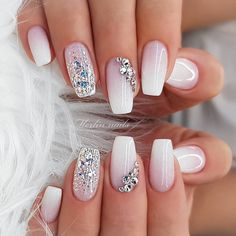 Wedding Nail Ideas, Bridal Nails Designs, Wedding Nail Art Design, Airbrush Nails, Homecoming Nails Acrylic, Wedding Nail, Her Nails, Pretty Nail Designs, Pretty Nail Art Designs