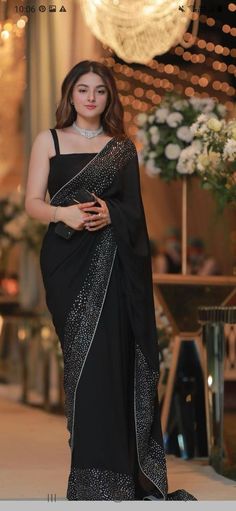 Black Sari, Embellished Saree, Dressing Design, Saree Wearing Styles, Pin Code