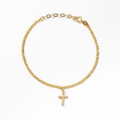 1- P R O D U C T ∙  D E S C R I P T I O N Exclusive Diamond 14K Solid Gold Cross Bracelet for Women is a timeless piece of Christian jewelry. Perfect for confirmation gifts or a special Christmas surprise, this bracelet features a delicate cross charm crafted in 14k gold. Its elegant design and high-quality craftsmanship make it a must-have for any jewelry collection. This unique piece answers your quest for meaningful, durable, and stylish gold jewelry. 2- P R O D U C T ∙  D E T A I L S Diamond Yellow Gold Rosary Bracelet As Gift, Confirmation Gifts, Jewelry Christmas, Diamond Cross, Initial Bracelet, Christian Jewelry, Cross Bracelet, Christmas Gift Jewelry, Evil Eye Necklace